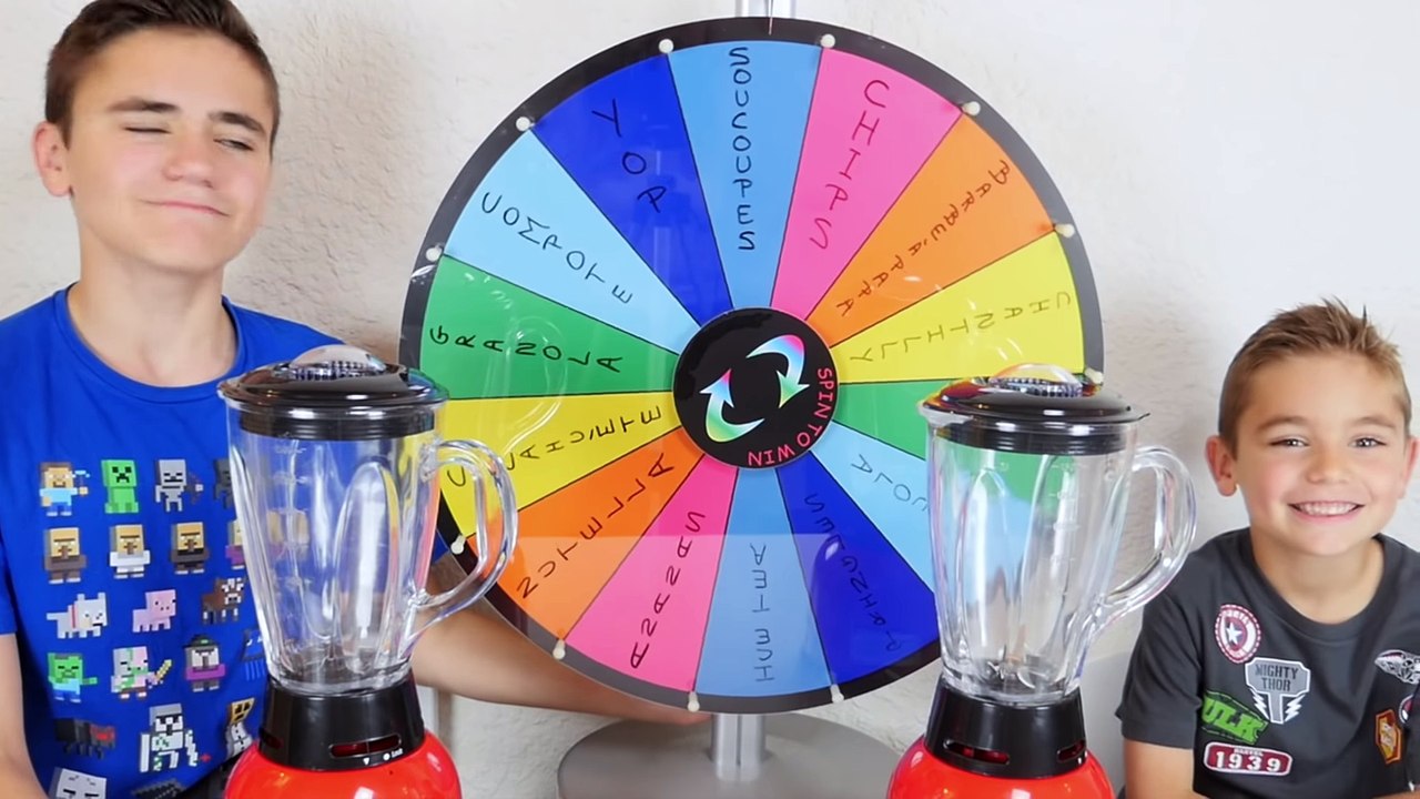 MYSTERY WHEEL OF SMOOTHIE CHALLENGE - Les Pires Smoothies avec La Roue de La Fortune 