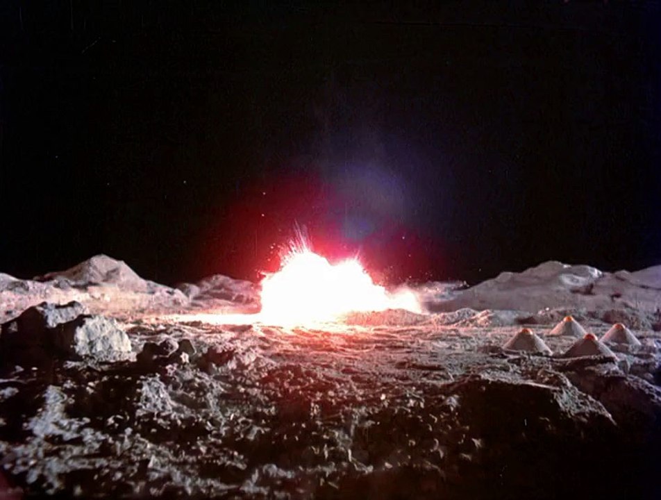 Mondbasis Alpha 1  S1E06 - Fast wieder daheim