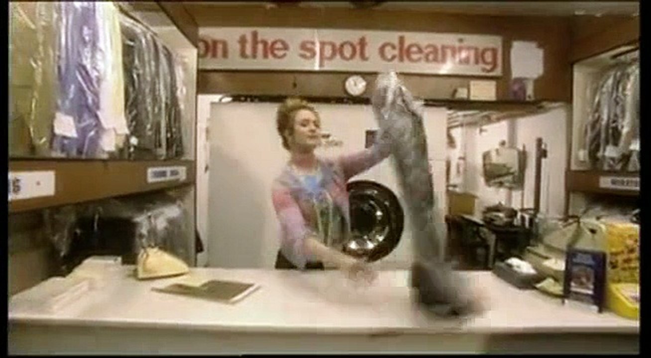 Spaced S01E01