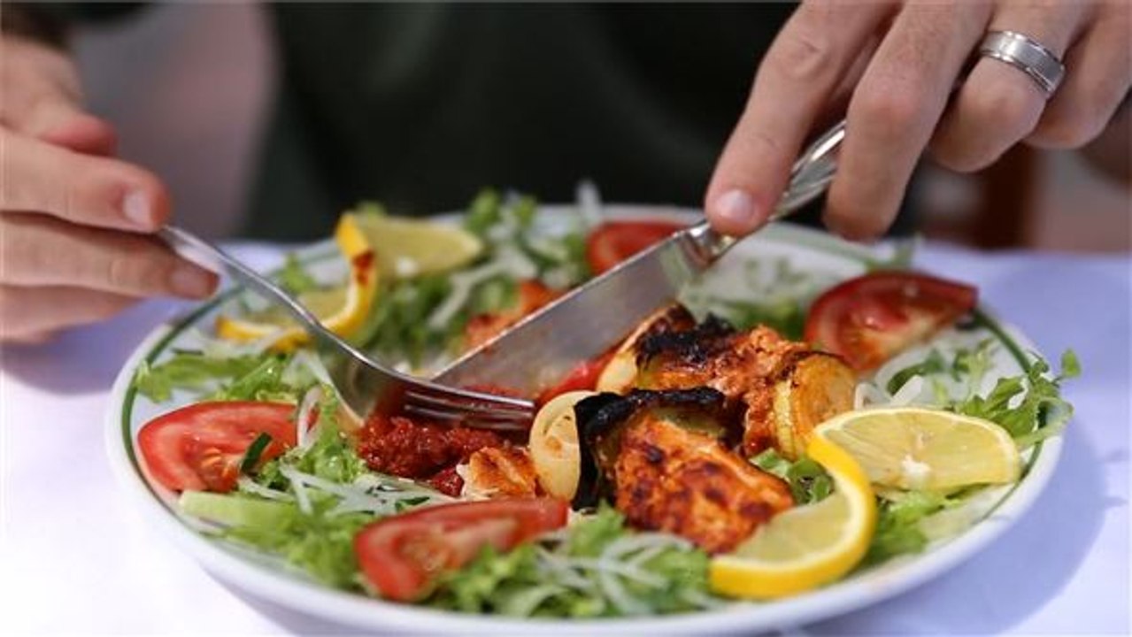 Endlich essen: das ende des ramadan