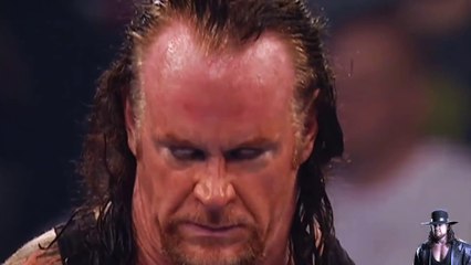 اندرتيكر" ضد راندي اورتن + حدوث شي غريب في المباراه - عرض سماك داون ( 2005 ) HD by wwe entertain