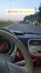 Moderatores shqiptare i vjedhin makinen dhe e merr vesh nga kjo VIDEO