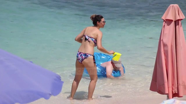 Shtohet kapaciteti i pritjes së turistëve në Ksamil - Top Channel Albania - News - Lajme