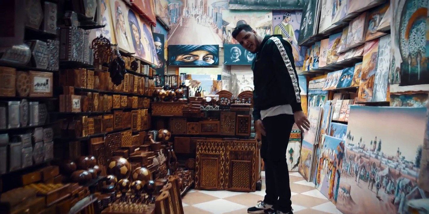 Yonii - welt sehen prod. by lucry (official 5k video)