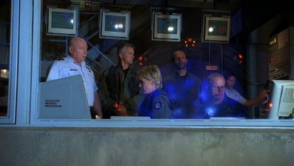 Stargate SG-1 05x20 - The Sentinel (HQ)