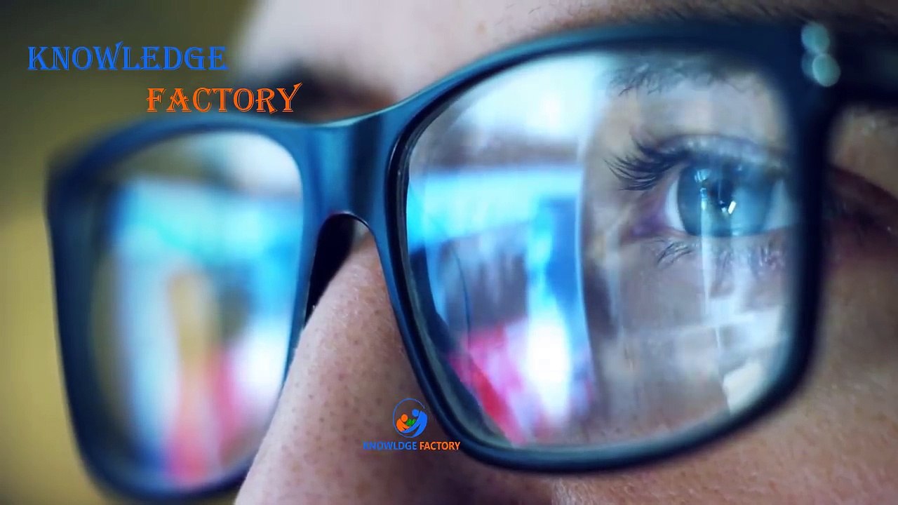 How The Eye Works and How Do We see In Urdu Hindi