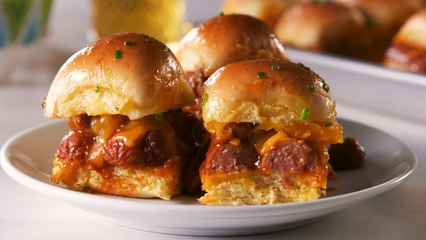 Chili Cheese Dog Sliders Will Feed Your Whole Crew