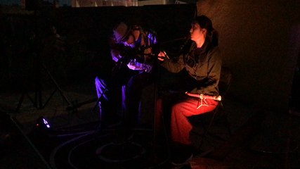 Le duo parisien Sandy Mango fête la douce musique de ses voyages