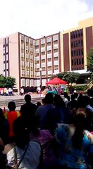 ALFA en linea - Simulacro de terremoto realizado afuera de...