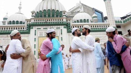 Eid Ul Fitr की देशभर में धूम, PM Modi, President Kovind ने दी बधाई । वनइंडिया हिंदी