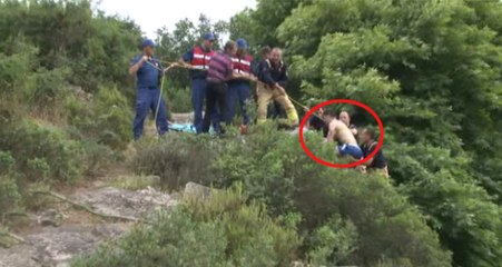 Boğulma Tehlikesi Geçiren Gencin, Nefes Kesen Kurtarılma Anı Kamerada