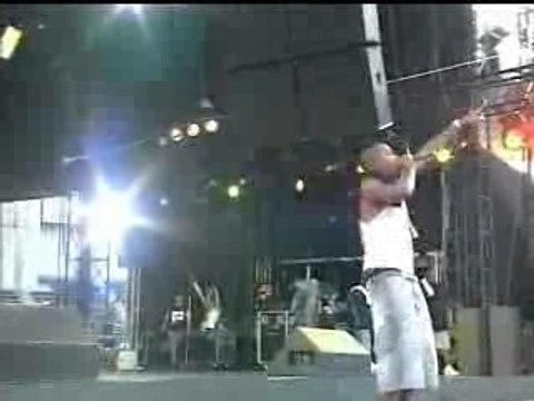Nas I Can Thiefs Theme live Summer Sonic 04 in Tokyo, Japan