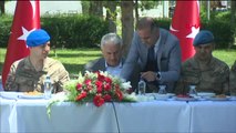 Erzincan Başbakan Binali Yıldırım İl Jandarma Komutanlığını Ziyaret Etti