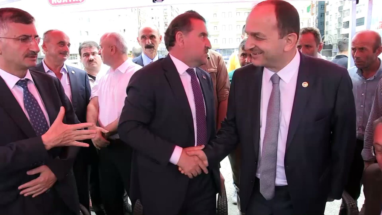 Bakan Osman Aşkın Bak'tan Mesut Özil ve İlkay Gündoğan'a destek - RİZE