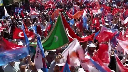 Descargar video: Başbakan Yıldırım: “Turhal Şeker Fabrikası çalışmaya devam edecek” - TOKAT