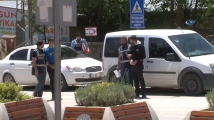 Bayram Günü 11 Araç Soyan 3 Şüpheli Yakalandı