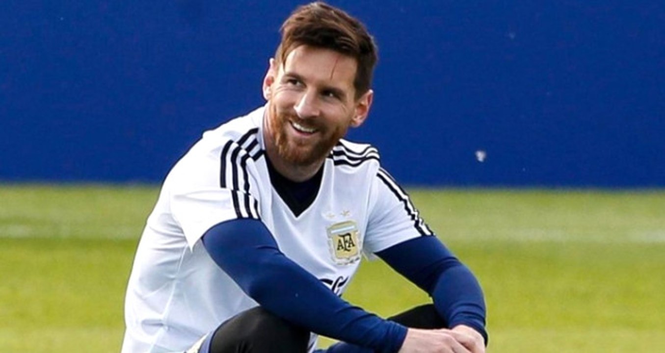 Dünya Kupasında Arjantin - İzlanda Maçı Öncesi İlgi Odağı Messi Oldu
