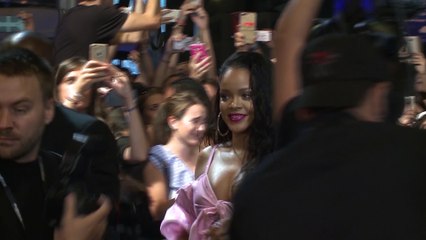 Rihanna desvela que está preparando nueva música