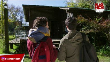 Blas y Junior en la cabaña