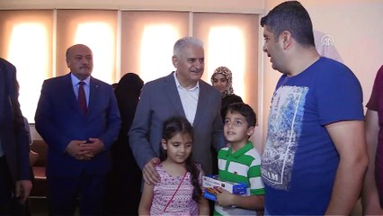 Başbakan Yıldırım'dan hasta ziyareti - ERZİNCAN