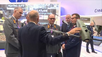 انطلاق فعاليات معرض "يوروساتوري" العسكري بباريس