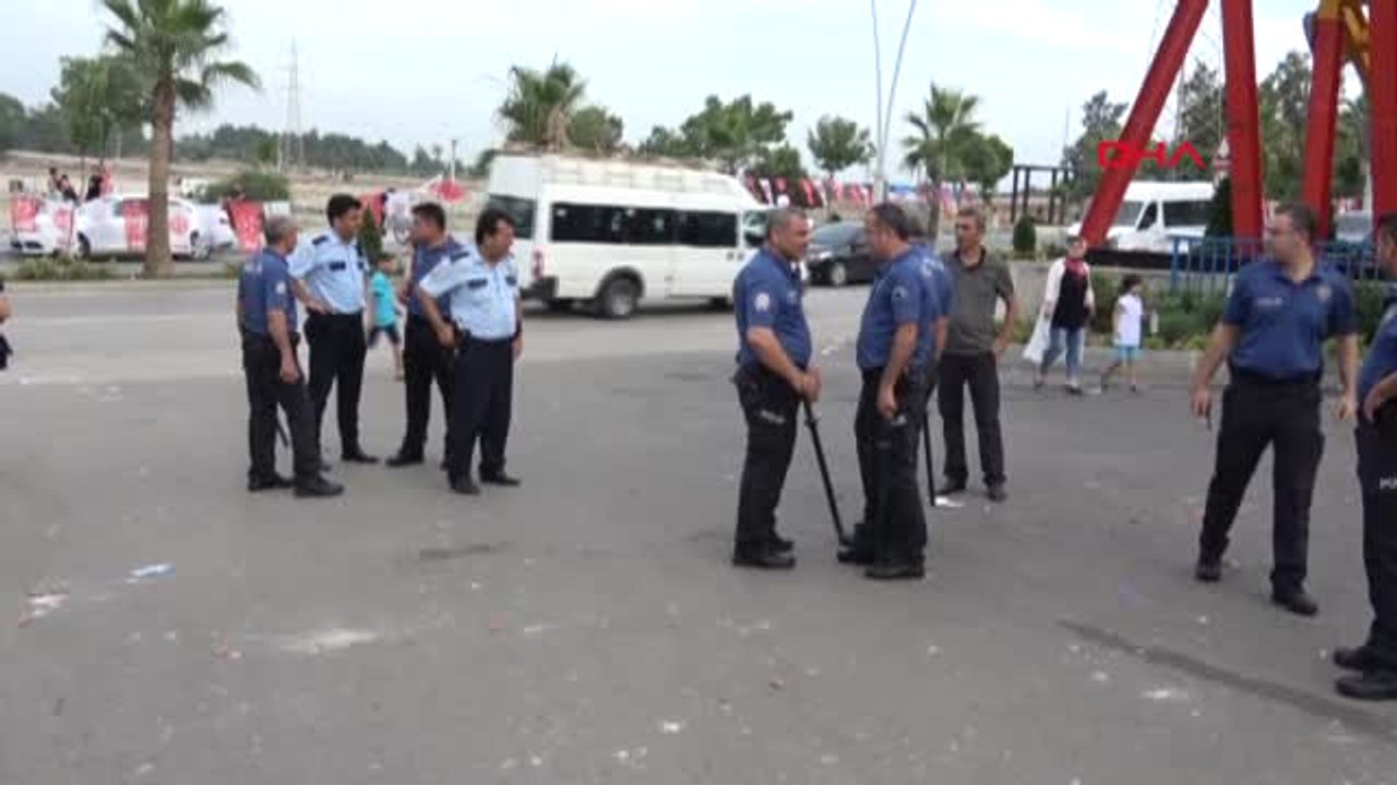 Adana Lunaparkta Dönme Dolap Kavgası5 Yaralı