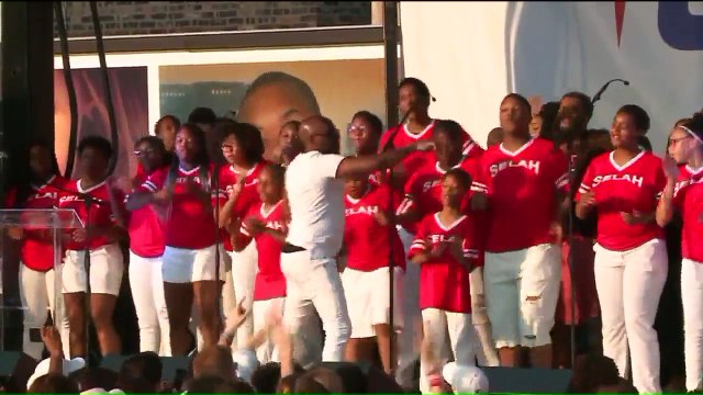 Parkland Students Kick Off Nationwide Tour in Chicago