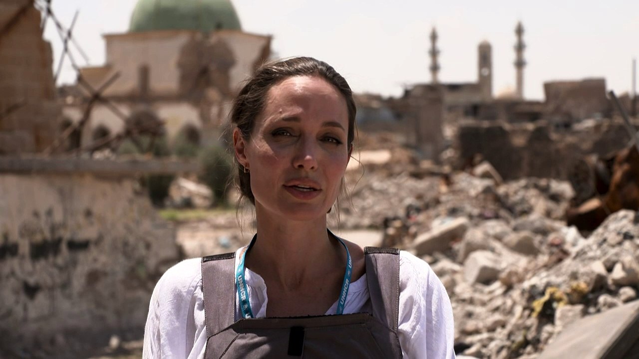 Den Tränen nah: Angelina Jolie in Mossul