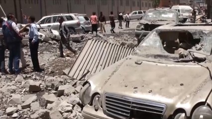 مساعٍ أممية بالحديدة والتحالف يتراجع في محيط المطار