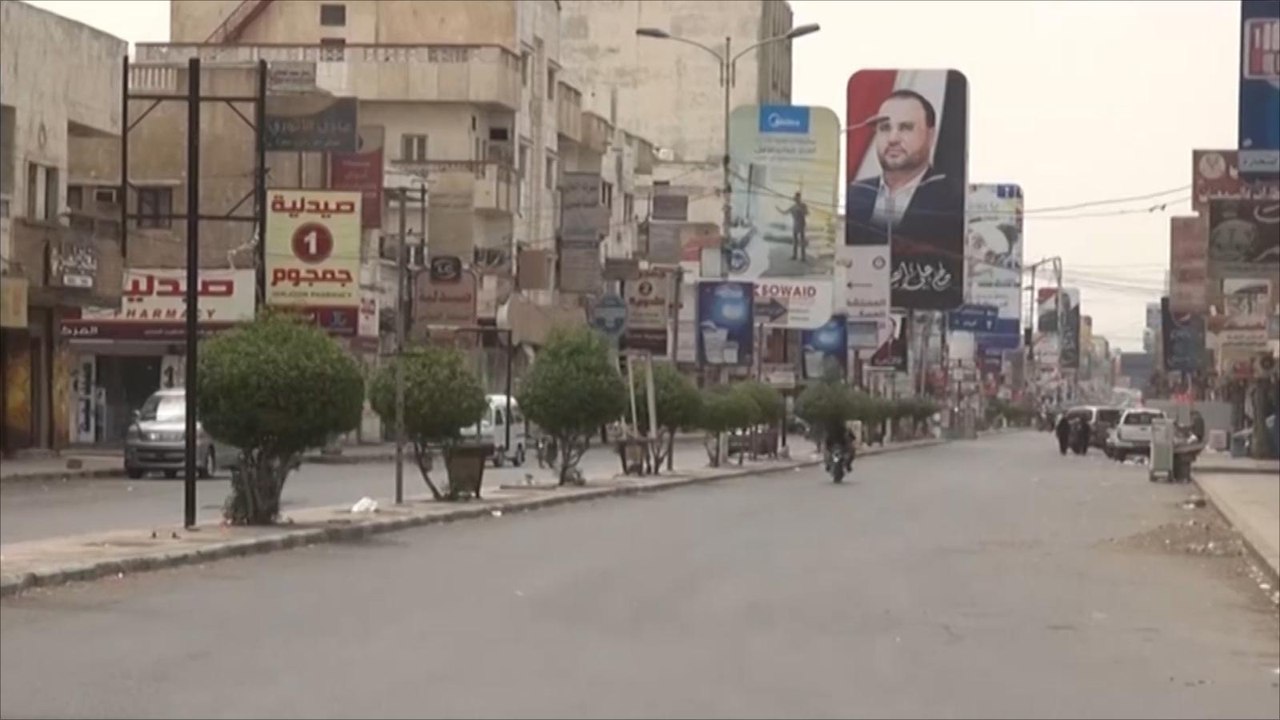كاميرا الجزيرة ترصد الحياة داخل مدينة الحديدة