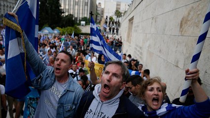 Macédoine du Nord : Tsipras échappe à une motion de censure