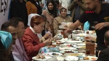 Bitlis- İyi Parti Cumhurbaşkanı Adayı Meral Akşener Vatandaşlarla Bayramlaştı- 3