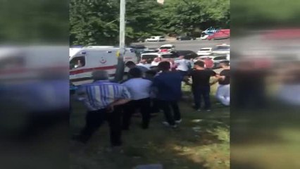 İstanbul'da Kontrolden Çıkan Minibüs Genç Kızı Ezdi