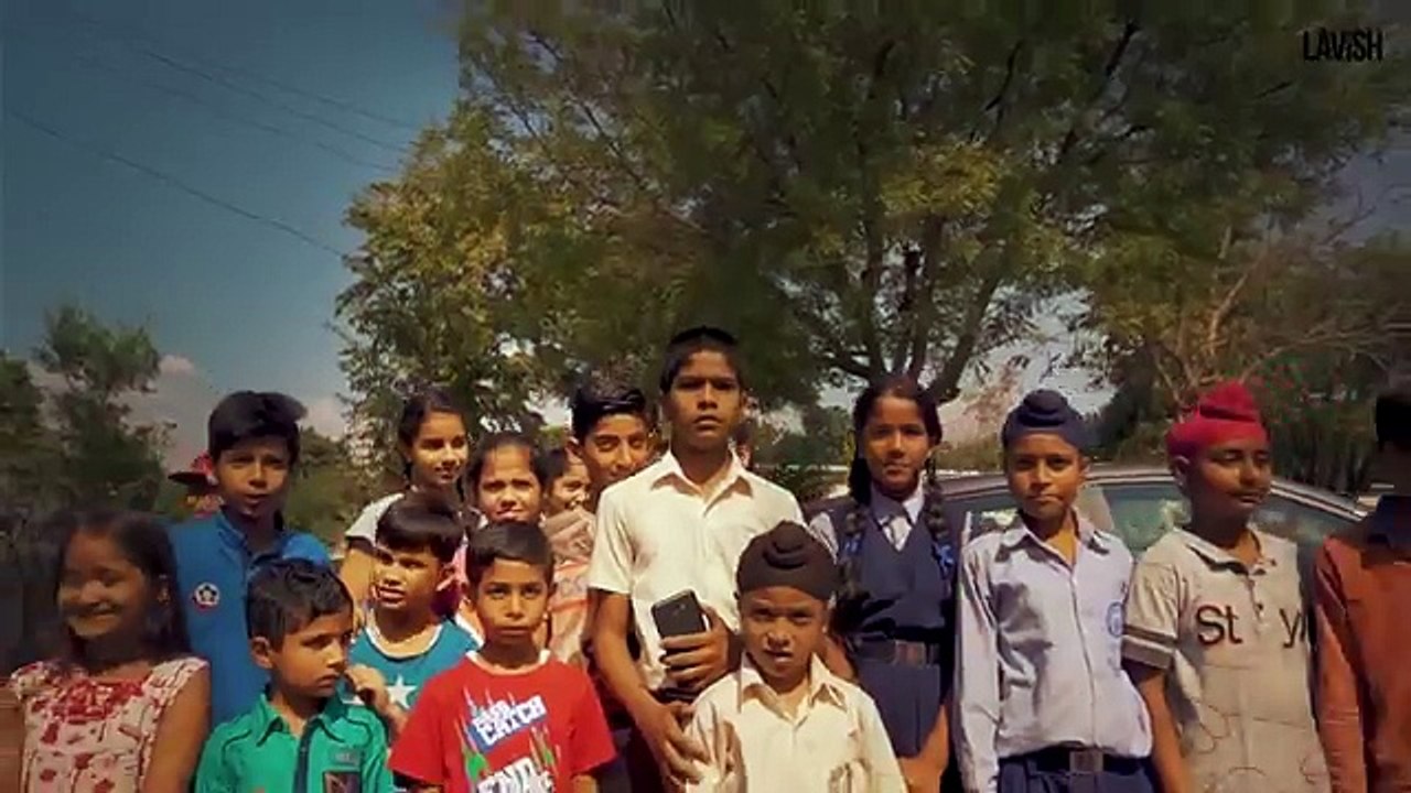 FAMOUS - SIDHU MOOSE WALA (Official Video) Intense | Latest Punjabi Songs 2018 | Lavish Squad || Dailymotion