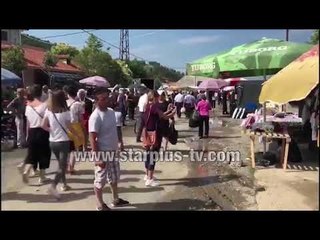 Milot ,gruaja vret burrin me pistolete ne mes te tregut