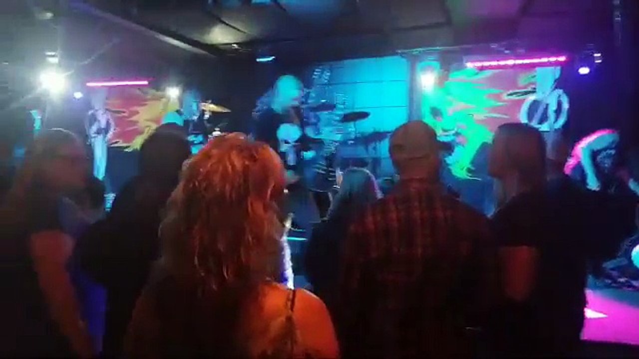 Motorbreath (Metallica Tribute) perform Damage Inc. at Billy Blues - Vancouver 6-16-18