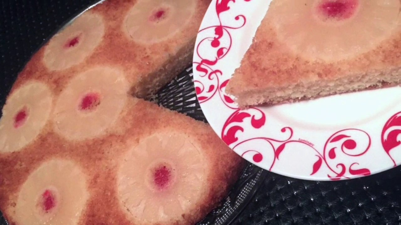 Gâteau à l'Ananas Caramélisé et Renversé - Belles Recettes