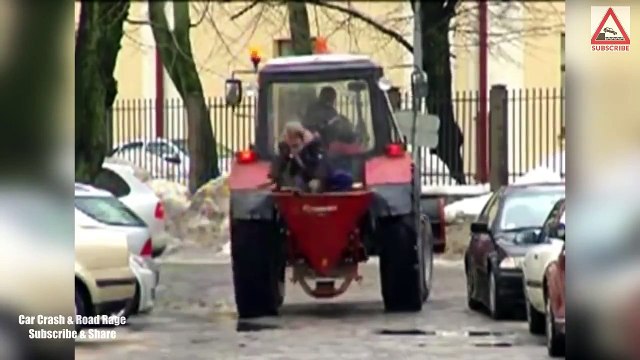 WORLDS MOST IDIOT TRACTOR DRIVERS, CRAZY TRACTOR DRIVING FAILS 2017