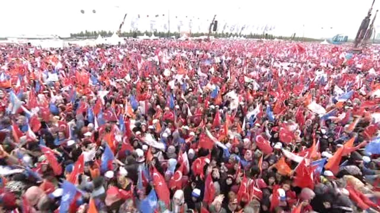 Cumhurbaşkanı Erdoğan, Miting Alanında