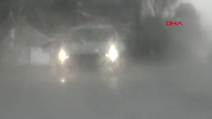 Muğla 10 Dakikalık Yağmur Göltürkbükü'nü Vurdu