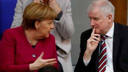 محادثات ساخنة بين ميركل وحليفها حول اللائجين