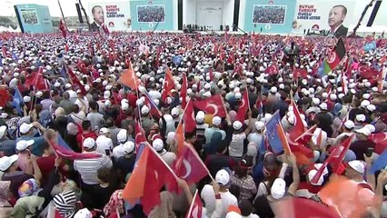 Başbakan Yıldırım: ""(Muhafelet) Çıkmışlar Meydanlarda Bol Keseden Atıyorlar" - İstanbul