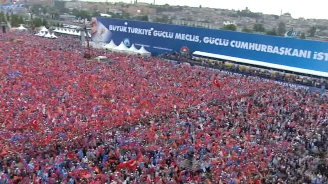 Başbakan Binali Yıldırım, Muhalefet Partilerine Seslenerek, " Ortada Bir Eseriniz Yok. Millet Neye...