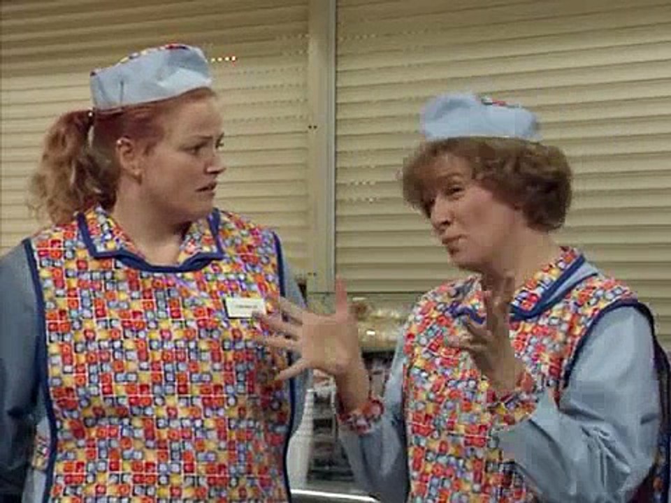 Dinnerladies S01E06