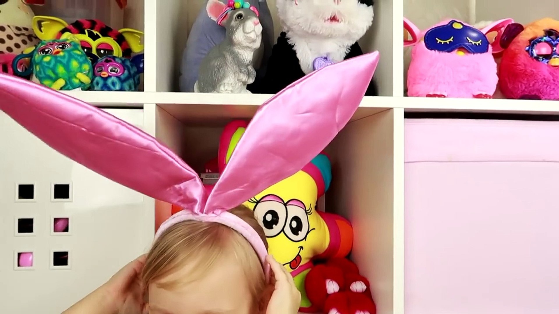 ⁣Алиса показывает КЛАССНЫЕ ободки для волос! ВИДЕО ДЛЯ ДЕВОЧЕК Развлечение для де