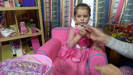 Принцессы Дисней Катя Принцесса Аврора и много прикольных аксессуаров для девочек Disney Princess 29.11.2016