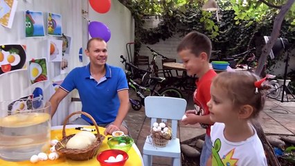 Мистер Макс & Мисс Катя( новый Выпуск) кидаемся яйцами Огромные страусиные яйца бросаем в стеклянную колбу