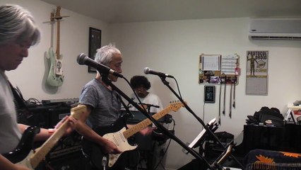 010 i cant  6/10/2018 The Beagles