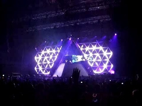 Daft Punk Concert - Tokyo - 2