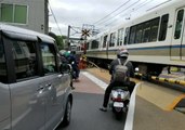 Magnitude 5.3 Earthquauke Disrupts Train Service in Kyoto